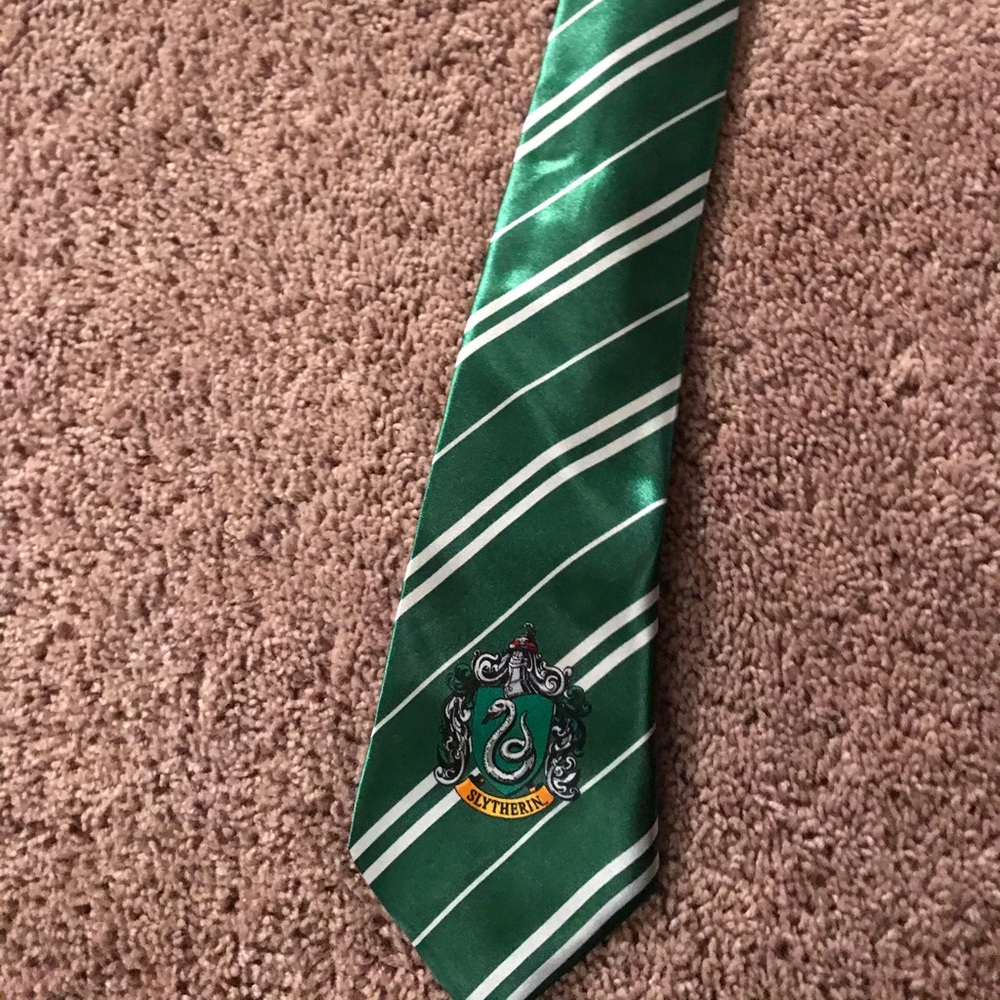 Harry Potter slytherin tie